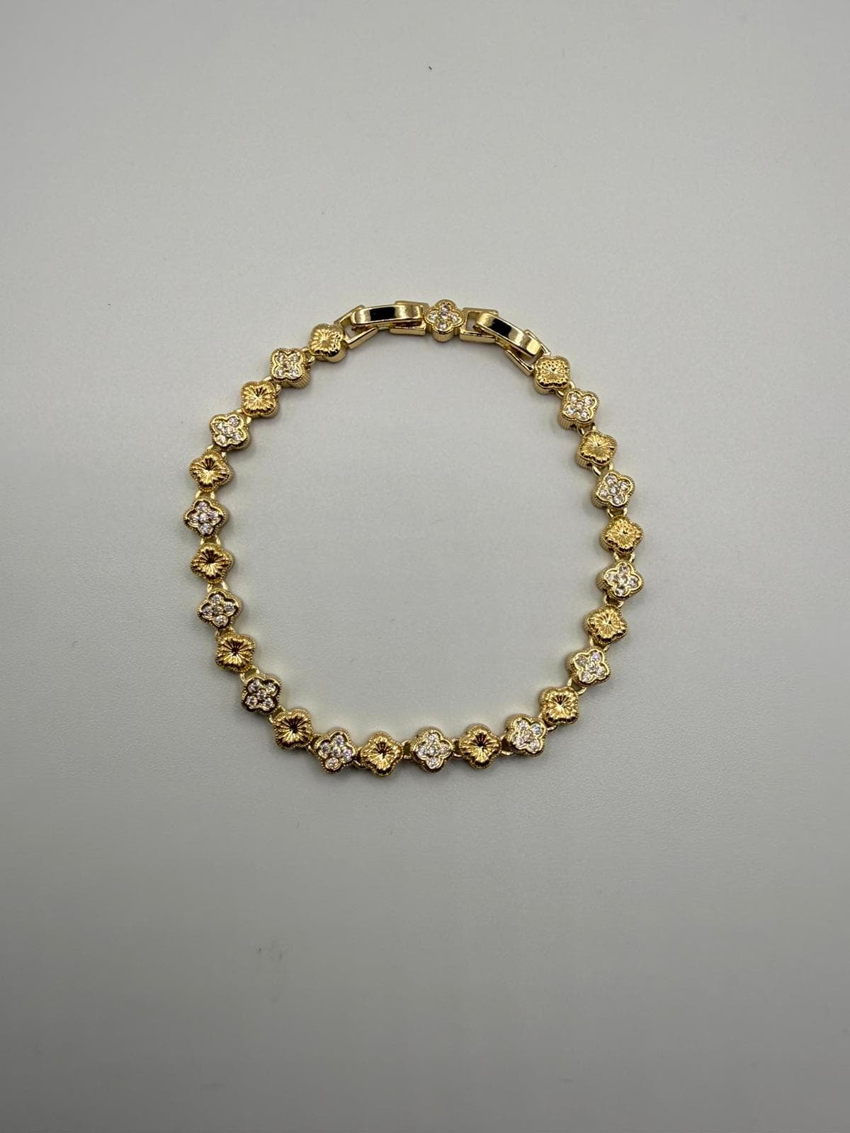Xuping Clover Charm / Sıralı Taşlı Şans Yoncası Bileklik — 2